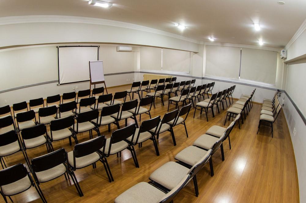 Leon Park Hotel E Convencoes - Melhor Custo Beneficio Campinas  Exterior photo